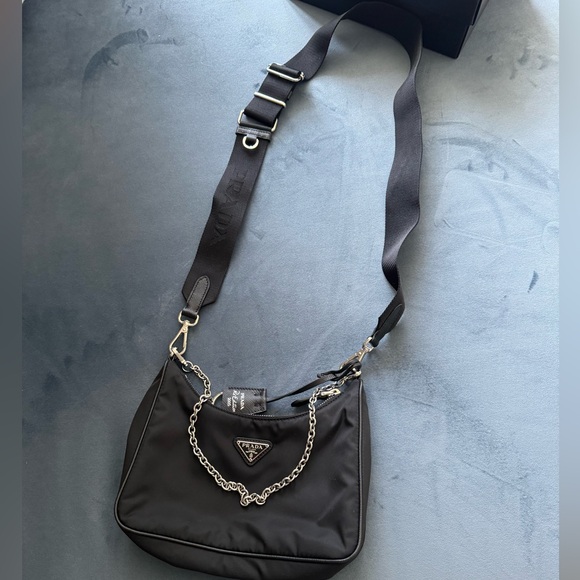 COPY - Prada Nylon 2005 Re-edition - Picture 2 of 4